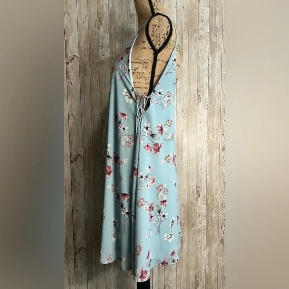 By Together Blue Floral Spaghetti Strap Mini Dress - Picture 3 of 6
